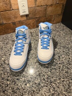 Brand New Sz 10 Jordan 2 “Melo” 2018 no box